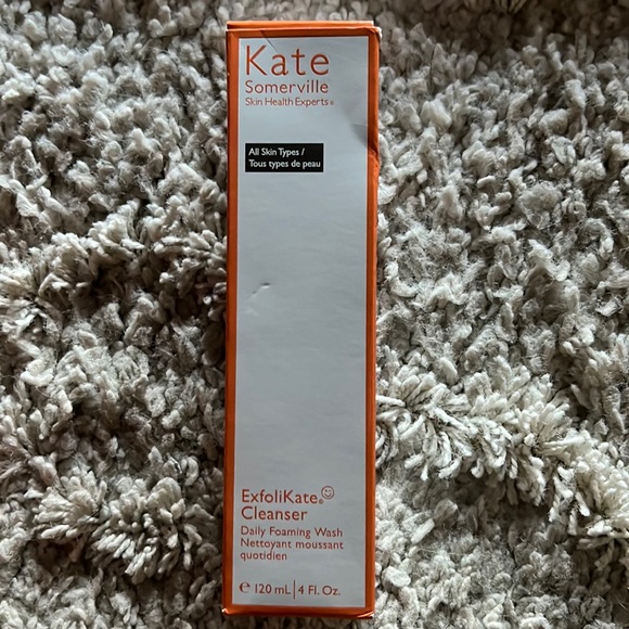 Kate Somerville Foaming face wash - Picture 1 of 3